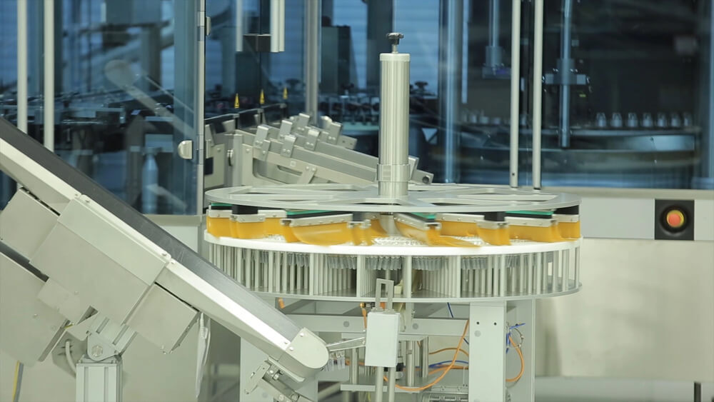 Many different materials are used to make medical implant packaging​.